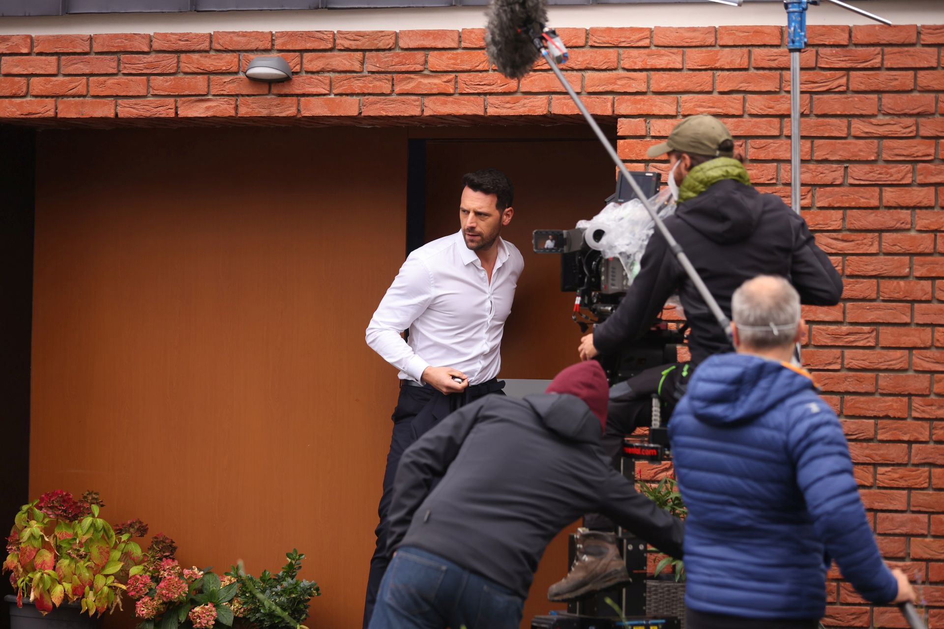 Commercial Instrument monster Ce se întâmplă în episodul de azi, 29 noiembrie, din serialul „Vlad”, sezonul 4. „Semeni cu cineva din trecutul meu” - TVmania.ro Commercial Instrument monster Ce se întâmplă în episodul de azi, 29 noiembrie, din serialul „Vlad”, sezonul 4. „Semeni cu cineva din trecutul meu” - TVmania.ro