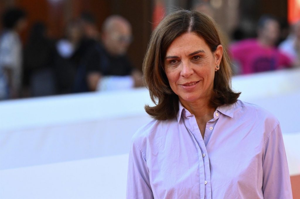 În culisele serialului „Django” cu regizoarea Francesca Comencini și actrița Lisa Vicari: „E plăcut să vezi într-un western femei care nu au nevoie să fie salvate de bărbați, ci se descurcă singure”